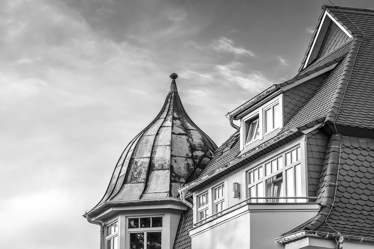 Fasaden som skyddar och håller huset ihop